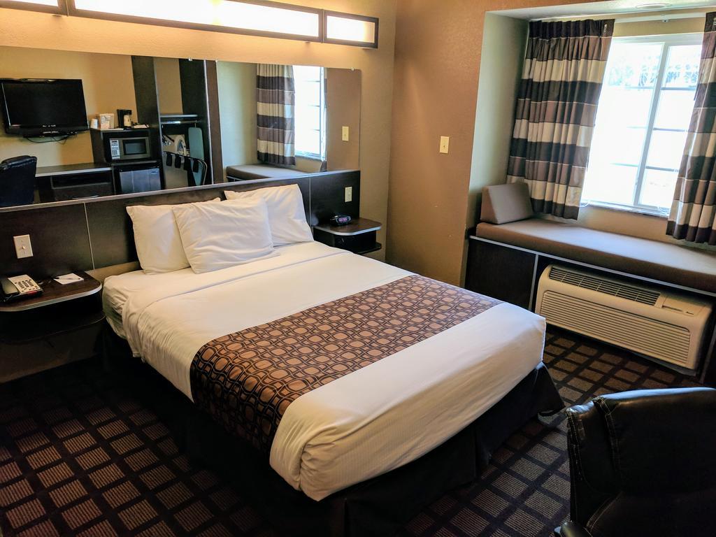 Microtel And 2* Montgomery
